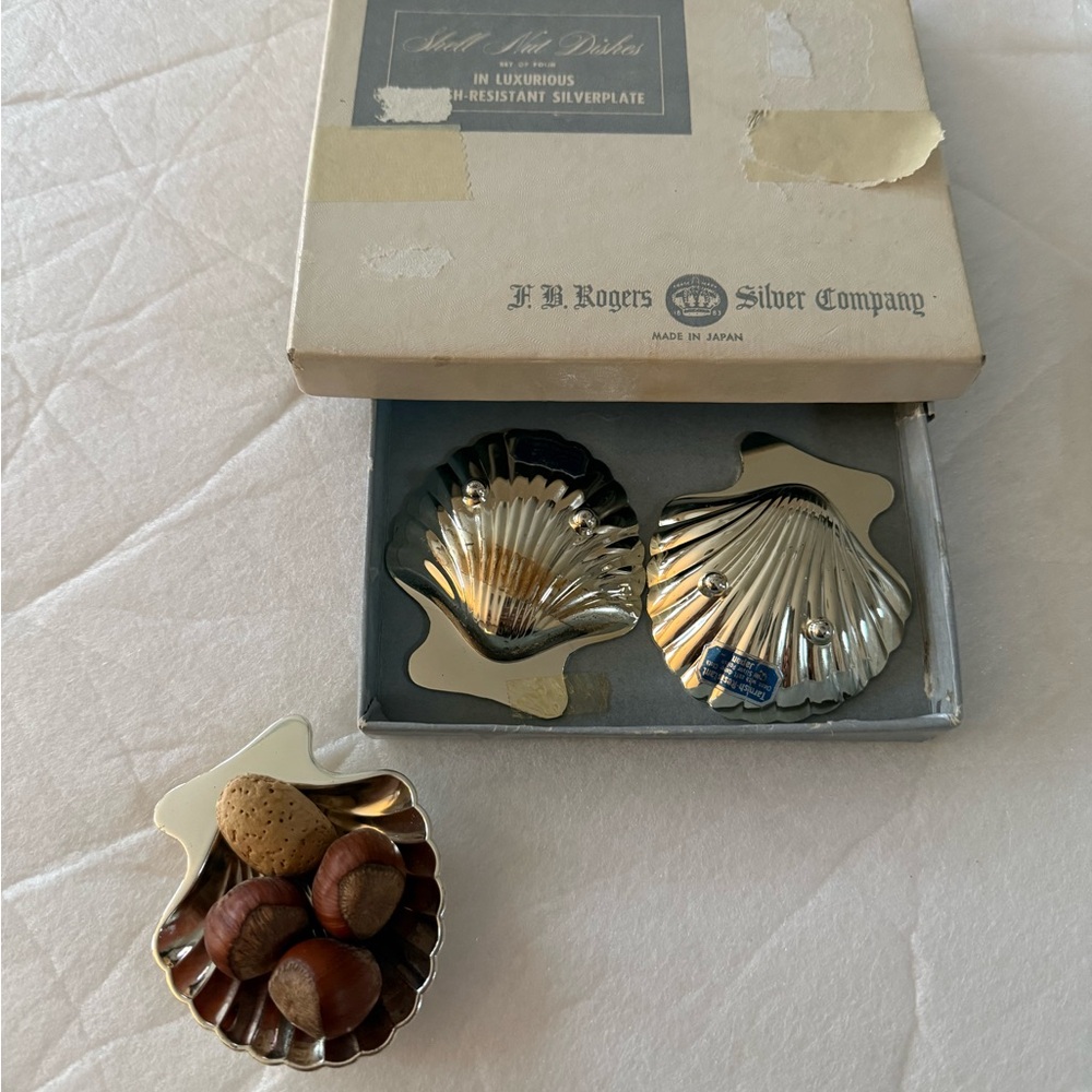 Shell Nut Dishes - Picture 12 of 14